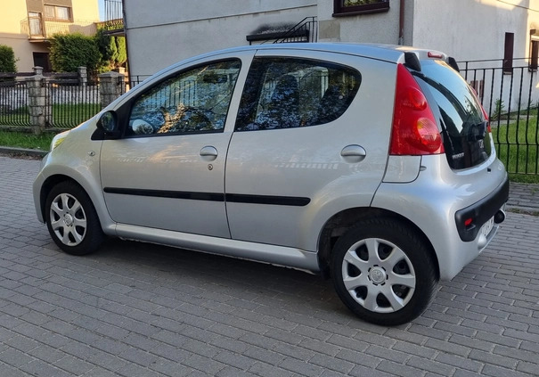Peugeot 107 cena 13200 przebieg: 160000, rok produkcji 2011 z Tuchola małe 352